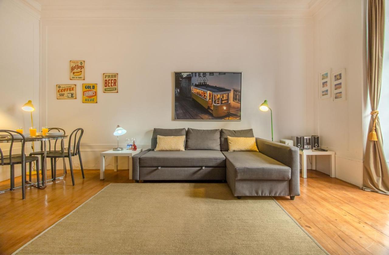 Chiado Balcony Apartment Lissabon Buitenkant foto